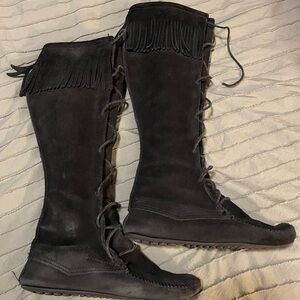 Black Suede Fringe Lace-Up Knee-High Women's Minnetonka Boots-8